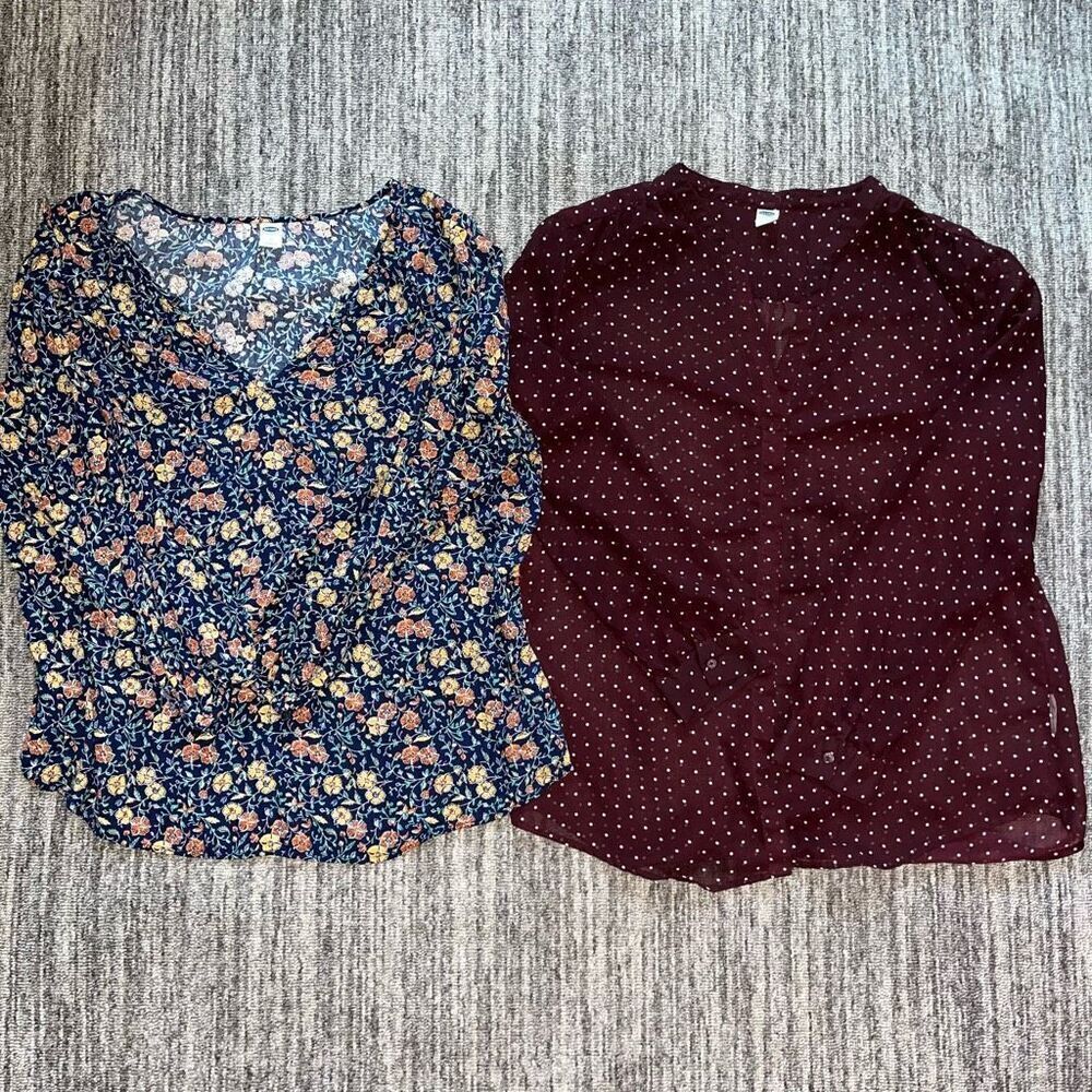 Old Navy Women’s Size Large Set of 2‎ Blouses Floral Polka Dot Sheer Long Sleeve